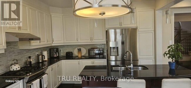 Building Photo - 86 Damselfly Way
