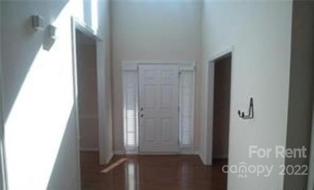Building Photo - 148 Laurel Glen Dr