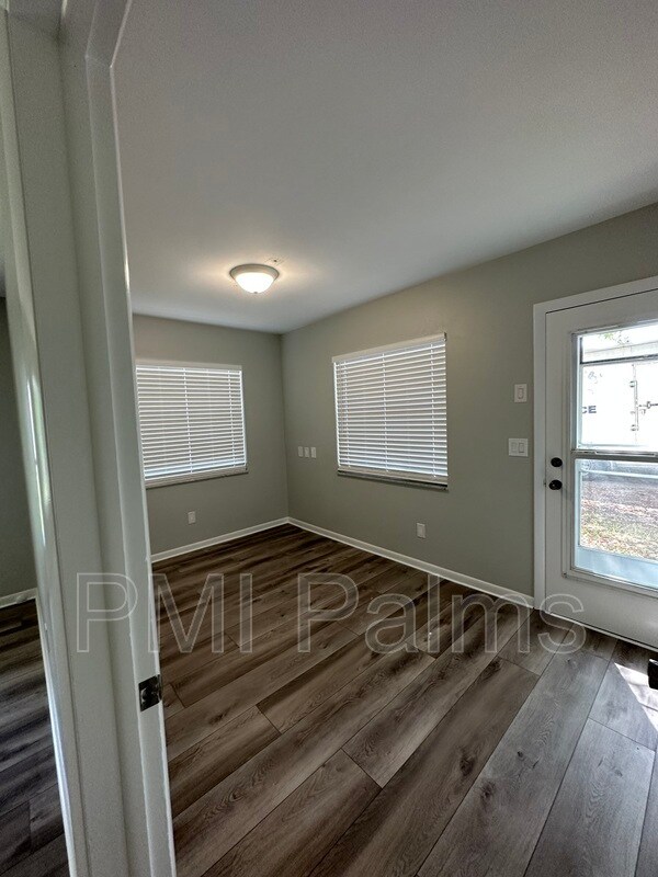 Foto del edificio - 2291 Evans Rd