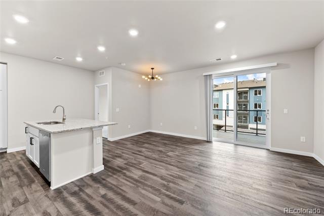 Foto del edificio - 9287 Twenty Mile Rd