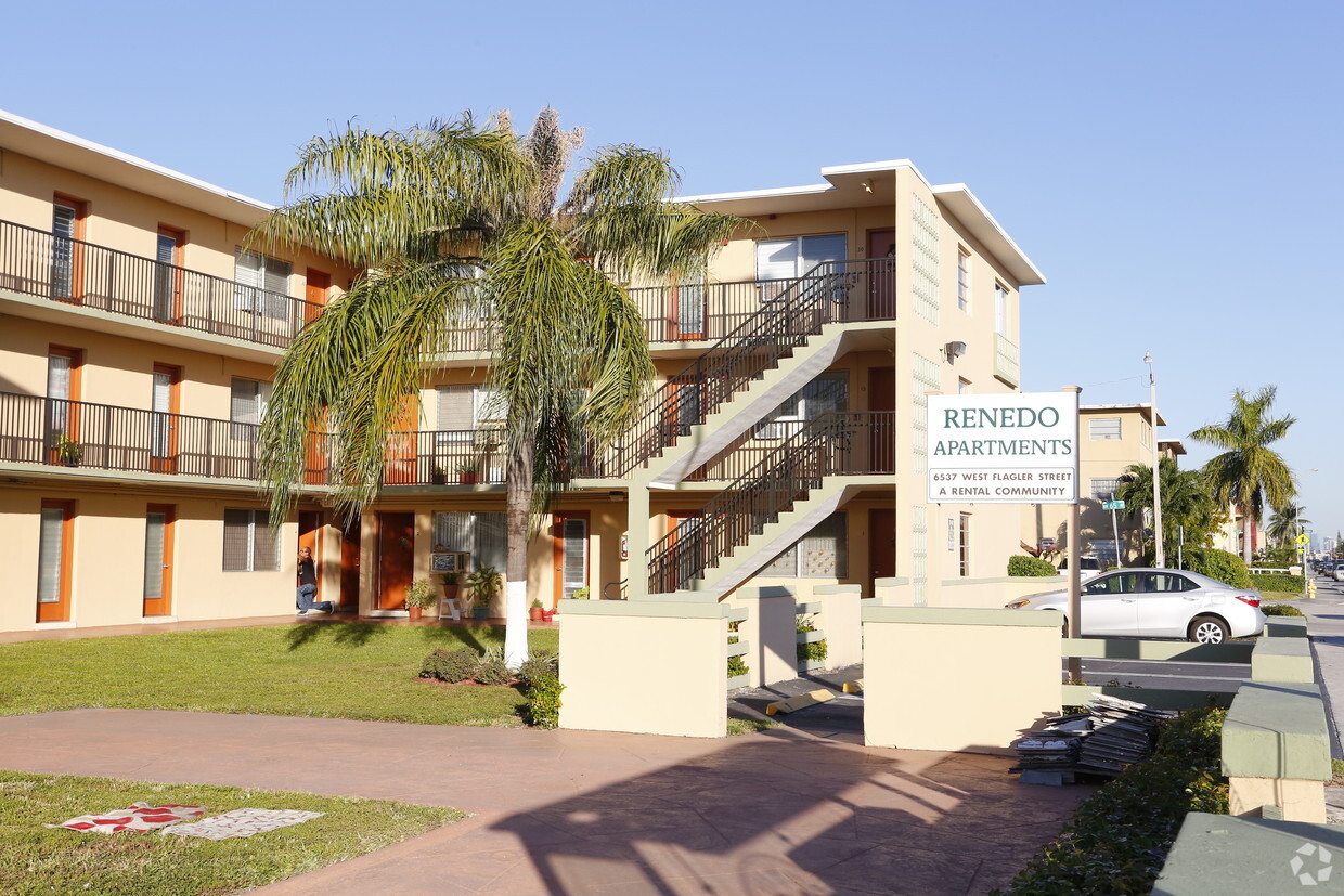 Building Photo - Renedo Apartments