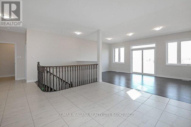 Building Photo - 10 Explorer Wy