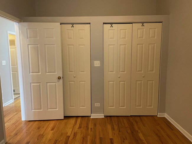 Primary bedroom/with wall to wall closet - 2428 W Haddon Ave