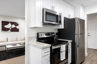 The Meadows at Westlake Village photo'