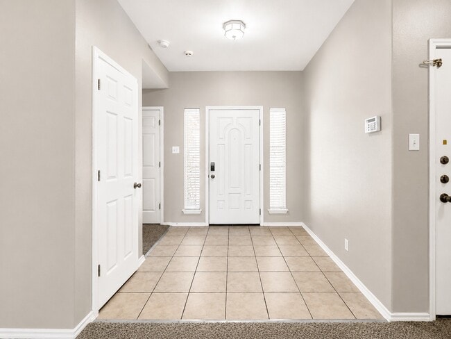 Building Photo - 9430 Anderson Way
