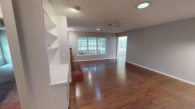 Foto del edificio - Beautifully updated home in Pinehurst!