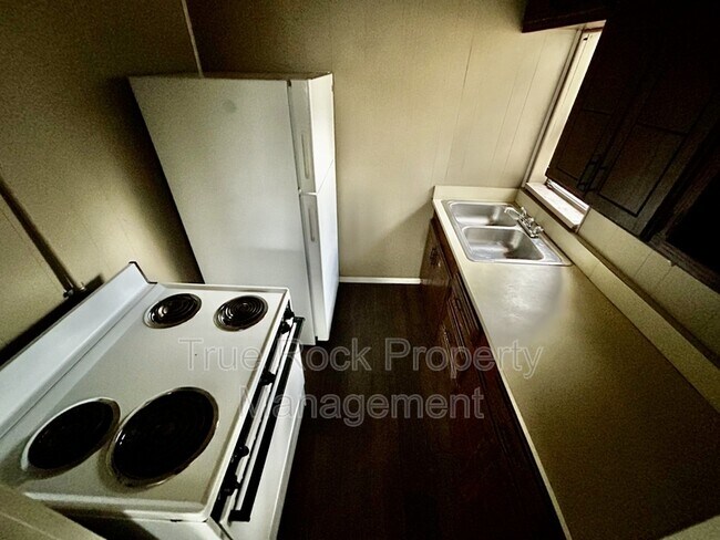 Foto del edificio - 18549 CR 1500