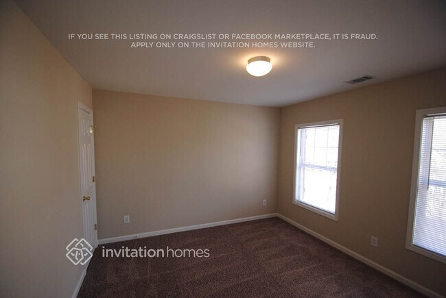 Foto del edificio - 2476 Gristhaven Ln