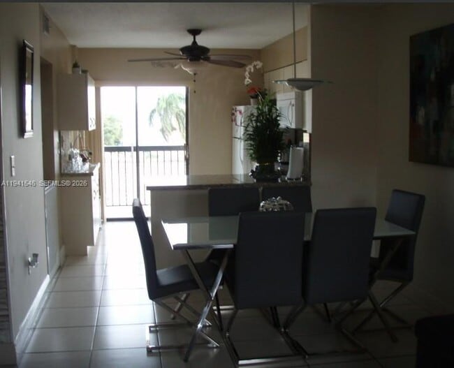 Foto del edificio - 5290 W 21st Ct