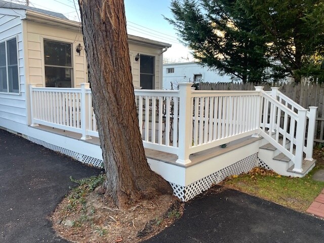 Foto del edificio - 504 Cramer Ave