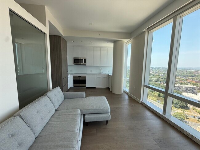 Building Photo - 188 Brookline Ave