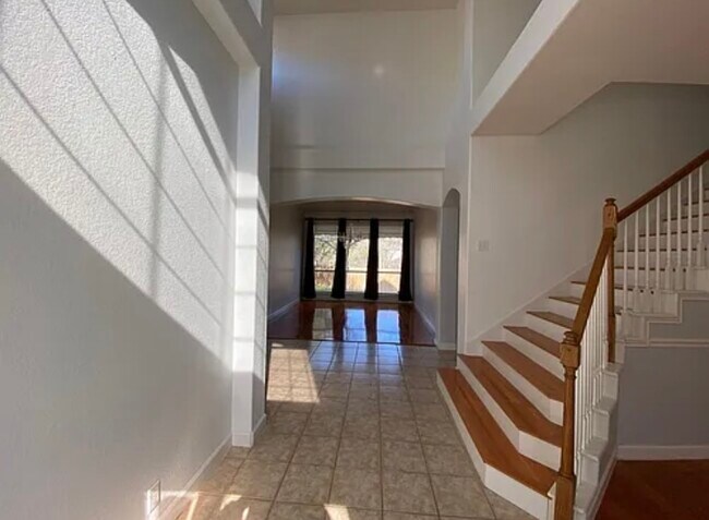 Foto del edificio - 19526 Azure Oak
