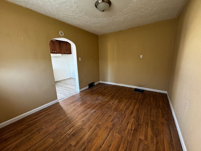 Foto del edificio - 1254 Willow St