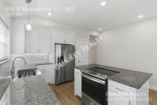 Foto del edificio - 804 N Broughton St