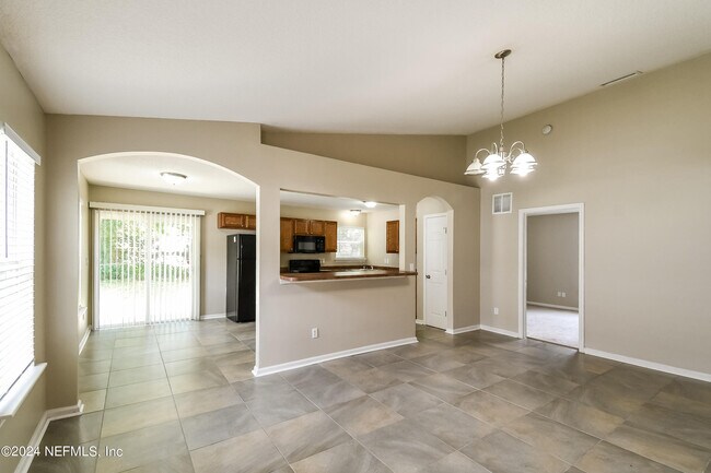 Foto del edificio - 515 E 55th St