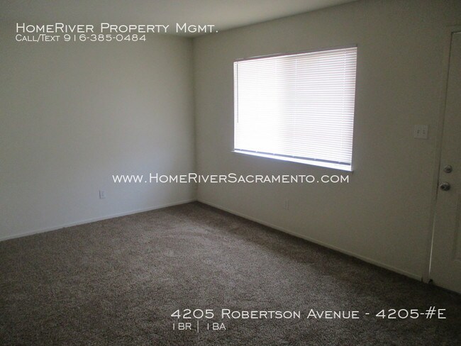Foto del edificio - NICE DUPLEX NEAR EASTERN & MARCONI!!
