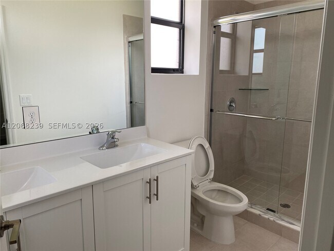 Foto del edificio - 20672 NE 7th Pl