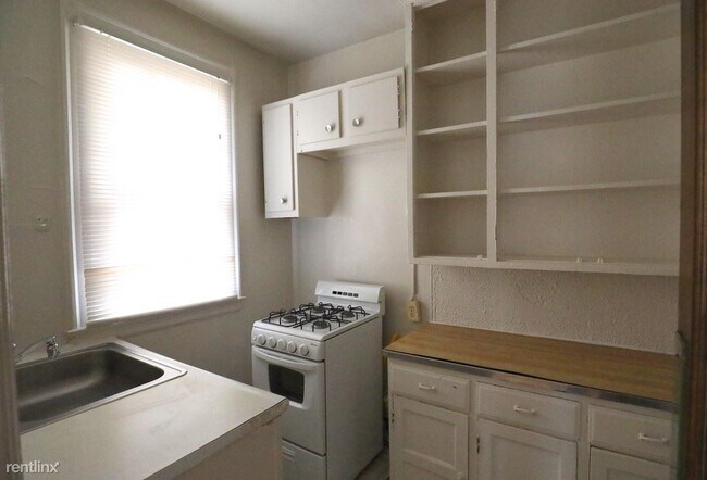 Foto del edificio - 17655 Manderson Rd