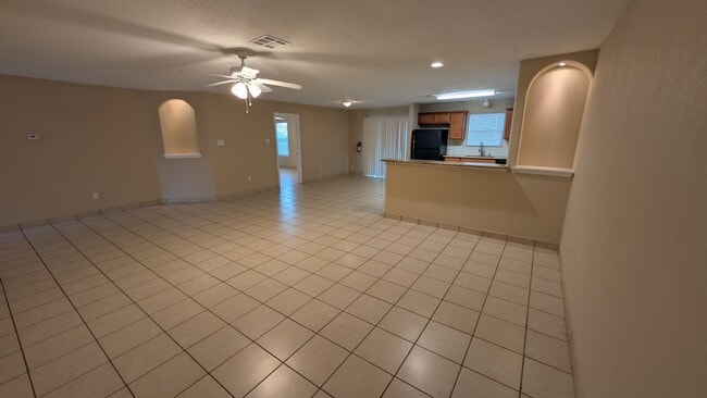 Photo - 4004 April Breeze (Von Ormy, TX) Apartment
