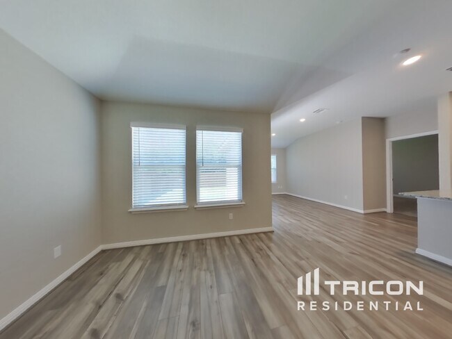 Foto del edificio - 13531 Emerson Wy