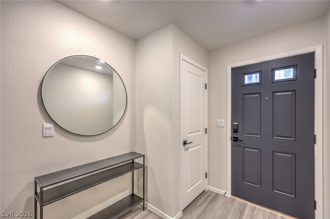 Foto del edificio - 4463 Honey Hls Ave