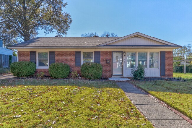 Building Photo - 300 North Park Dr