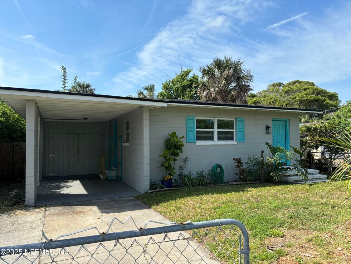 Foto principal - 608 4th St N