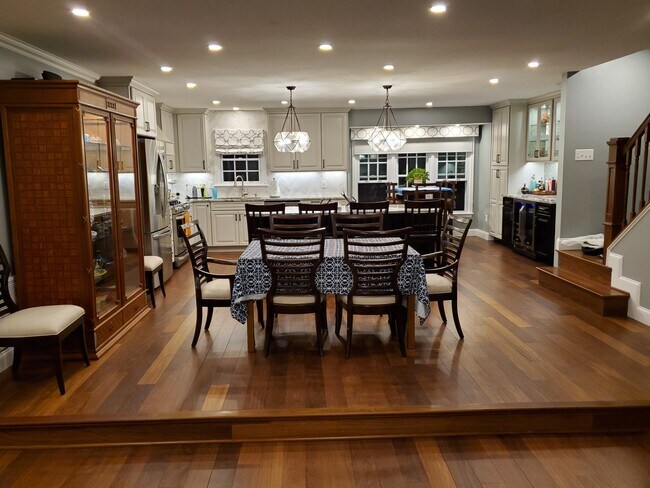 Foto del edificio - 3137 Bradford Wood Ct