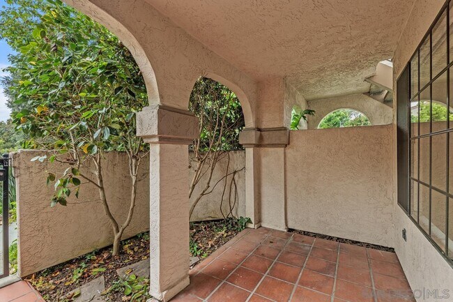 Building Photo - 7640 Palmilla Dr