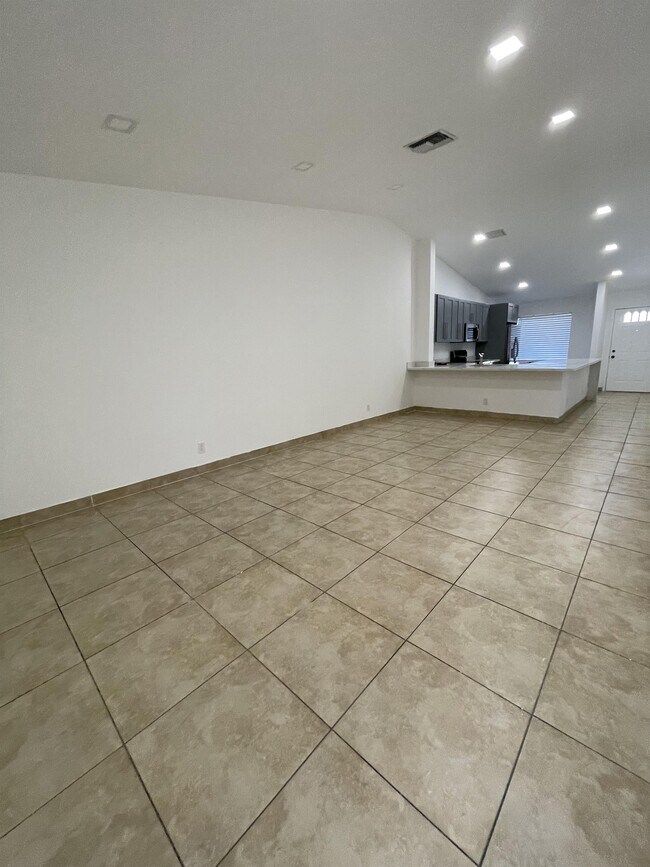 Foto del edificio - 5532 N Park Rd