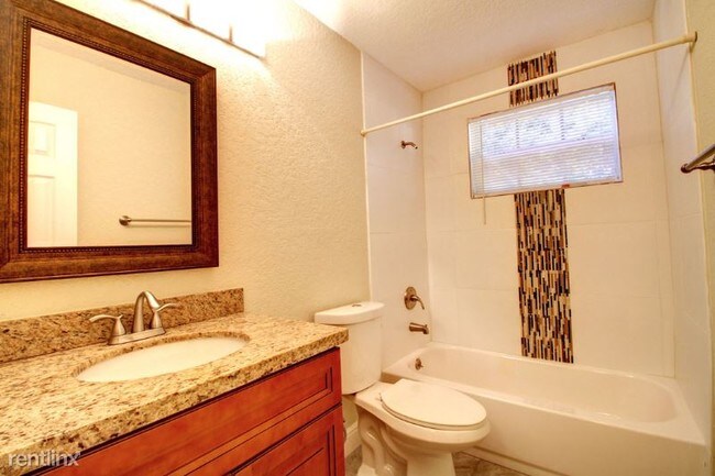 Foto del edificio - 4 br, 2 bath House - 2411 Wiley St