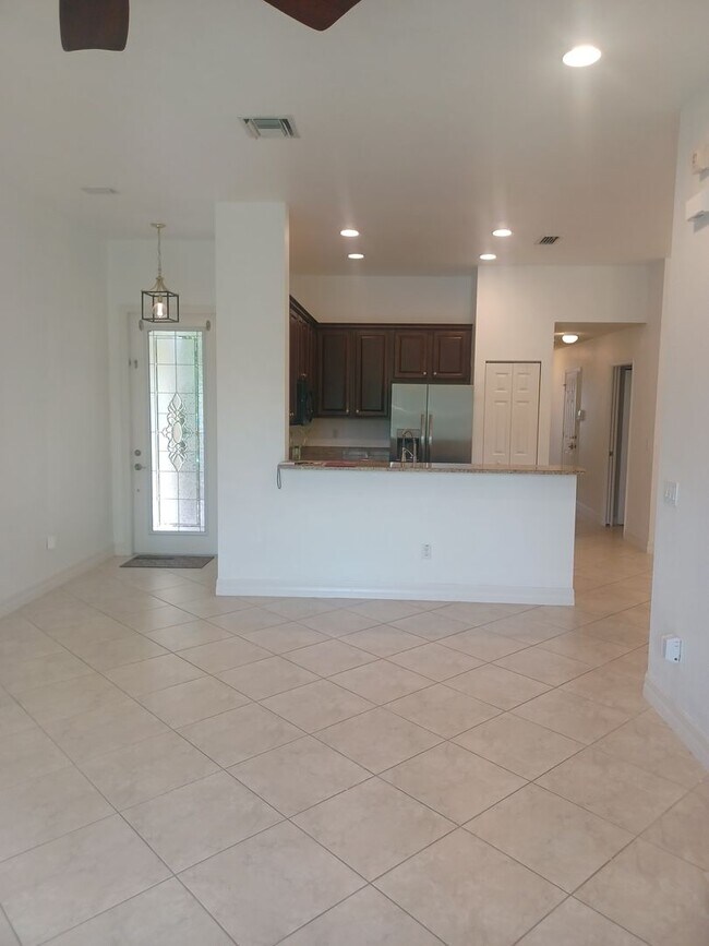 Building Photo - 11103 Yellow Poplar Dr