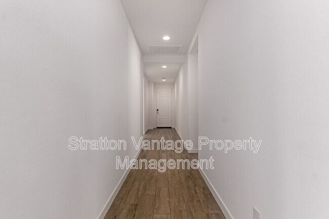 Foto del edificio - 36595 W Mediterranean Way