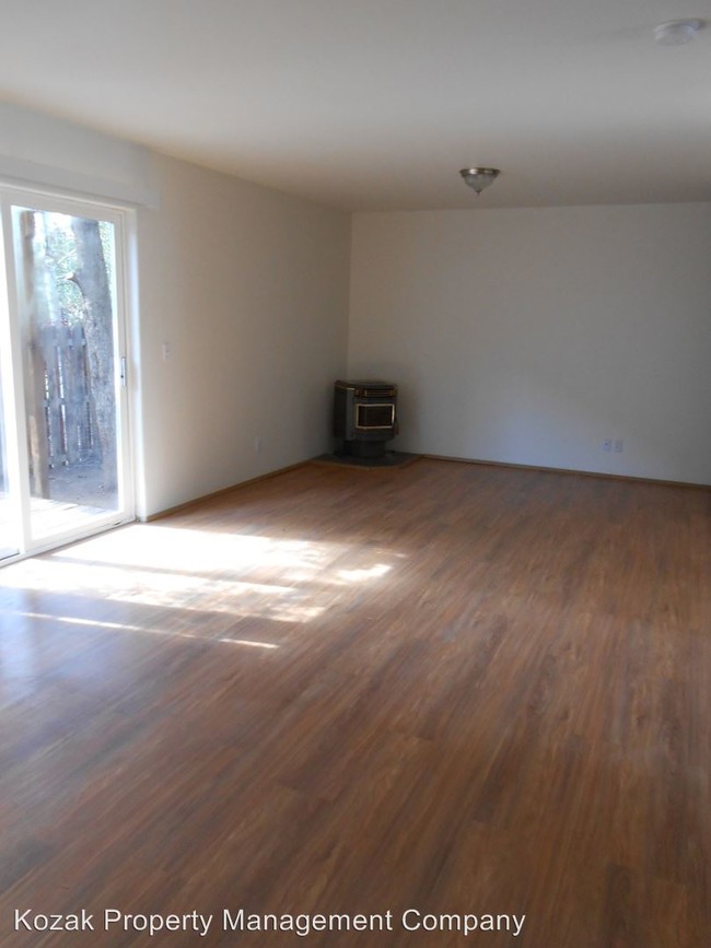Foto del edificio - 1471 NE Tucson Way