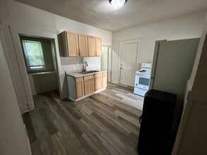 Building Photo - 1713 51st Pl