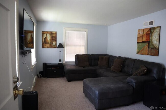 Building Photo - 419 Orchard Dr