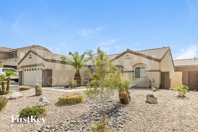 Foto del edificio - 1049 Silver Star St