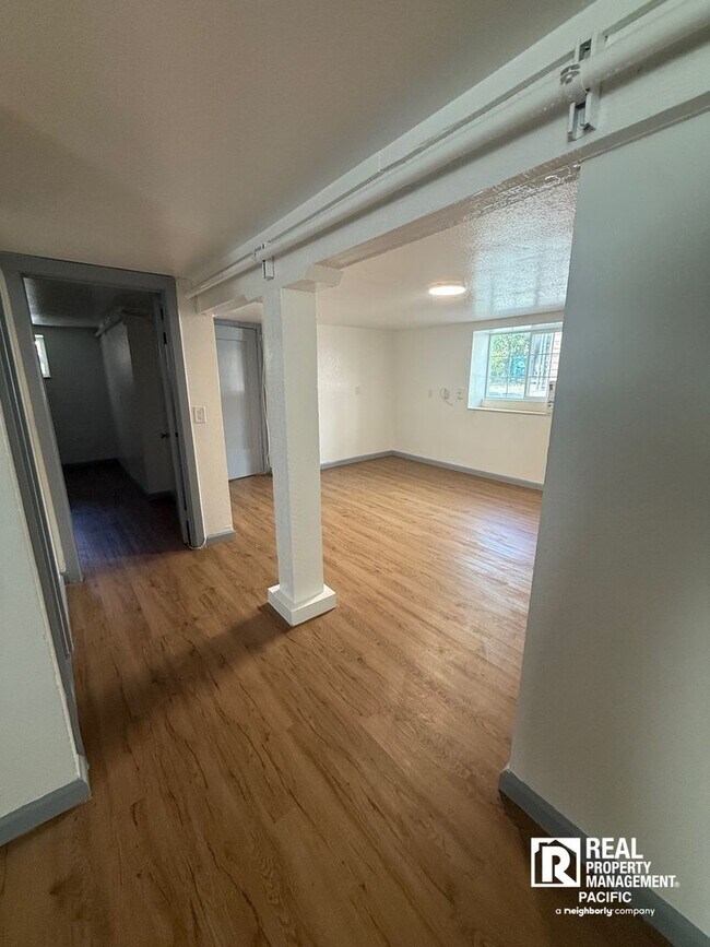 Foto del edificio - 1435 Parker St