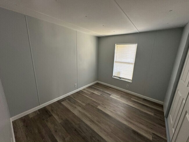 Building Photo - 130 S Suncoast Blvd