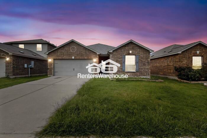 Foto principal - MOVE IN READY COMPLETELY UPDATED - 3BED/2B...