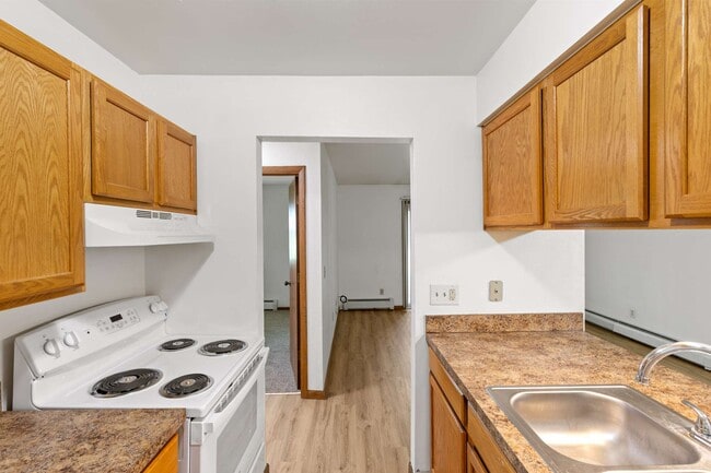 Building Photo - York Hills Apartments