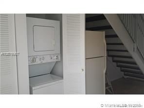 Foto del edificio - 1 br, 1 bath Condo - 1134 NW 5th St Apt 9