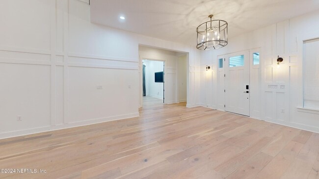 Building Photo - 10073 Koster St