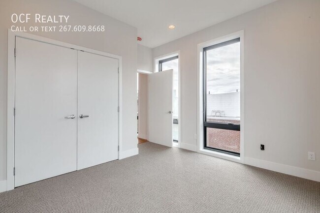 Building Photo - 514 South St