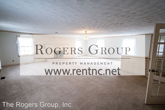 Foto del edificio - 3 br, 2 bath House - 1266 Dr Martin Luther...
