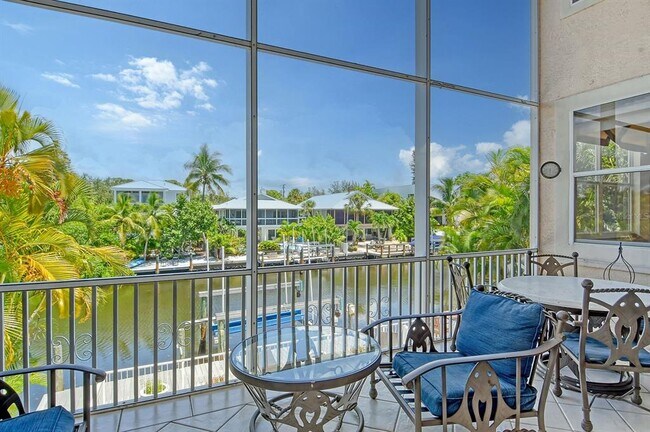 Foto del edificio - 4931 Oxford Dr