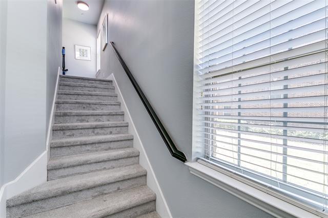Foto del edificio - 7840 Liverpool Ln