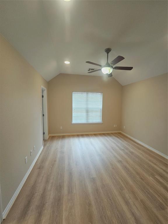 Building Photo - 28 Ridgewood Cir
