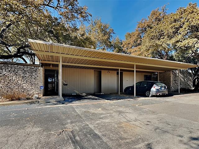 Primary Photo - 4500 Westridge Ave