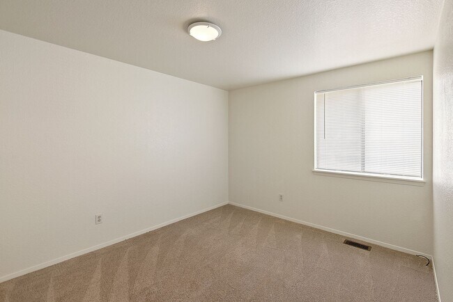 Foto del edificio - 10357 W Cory St